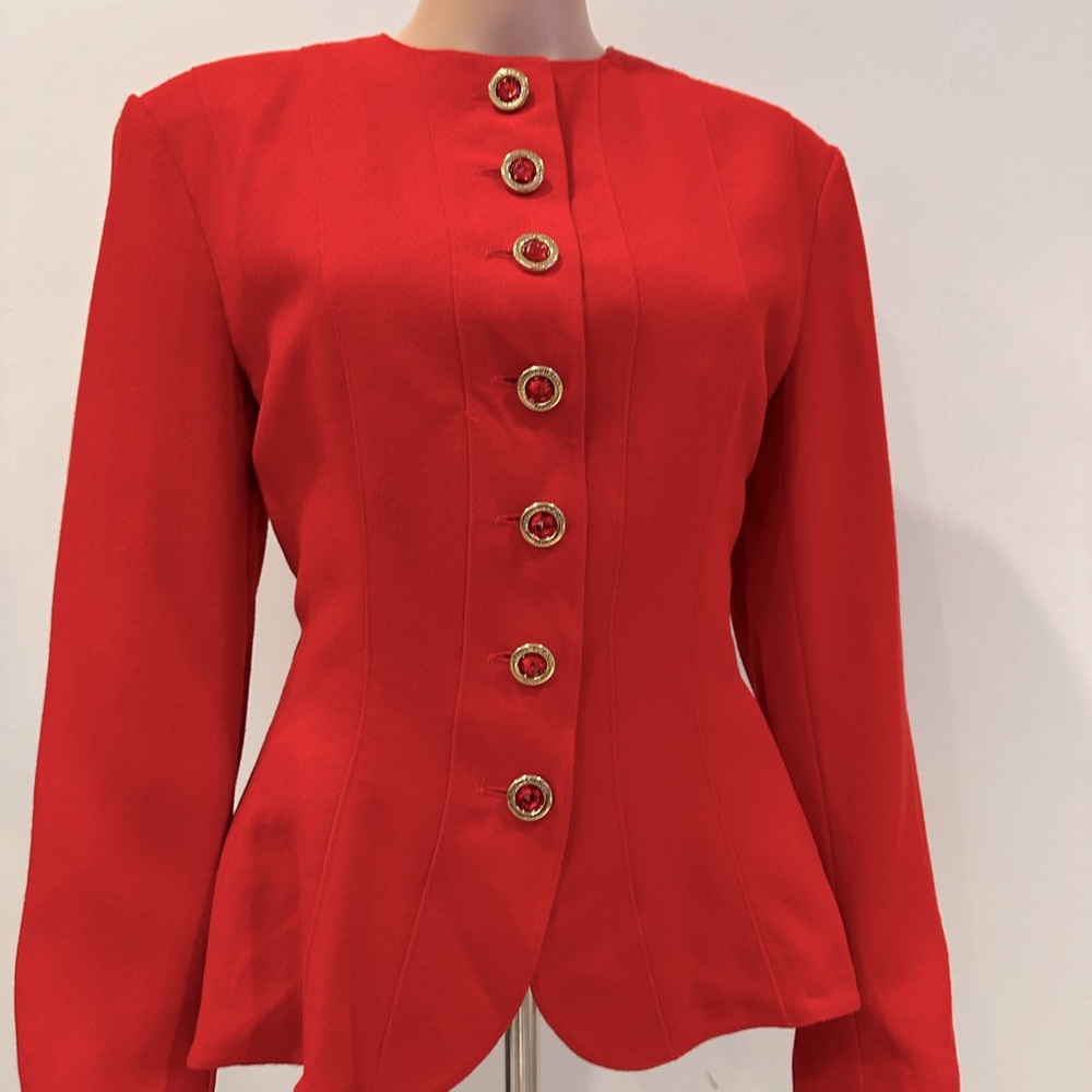 Louis Feraud Vintage 1980's Women's 2Pcs Jacket Skirt suits in Red